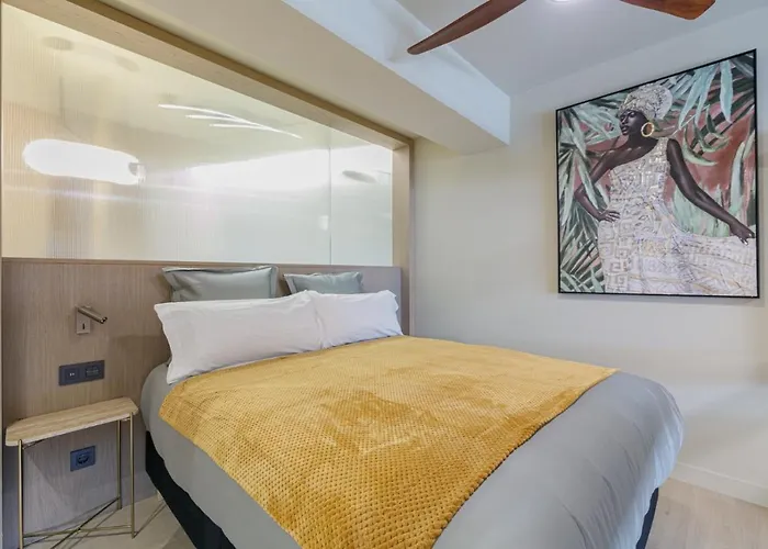 De Lujo Puerta Del Sol+parking Appartamento