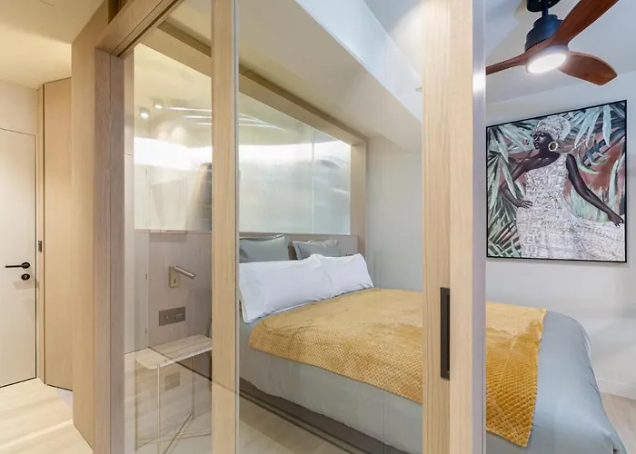 De Lujo Puerta Del Sol+parking * 比戈